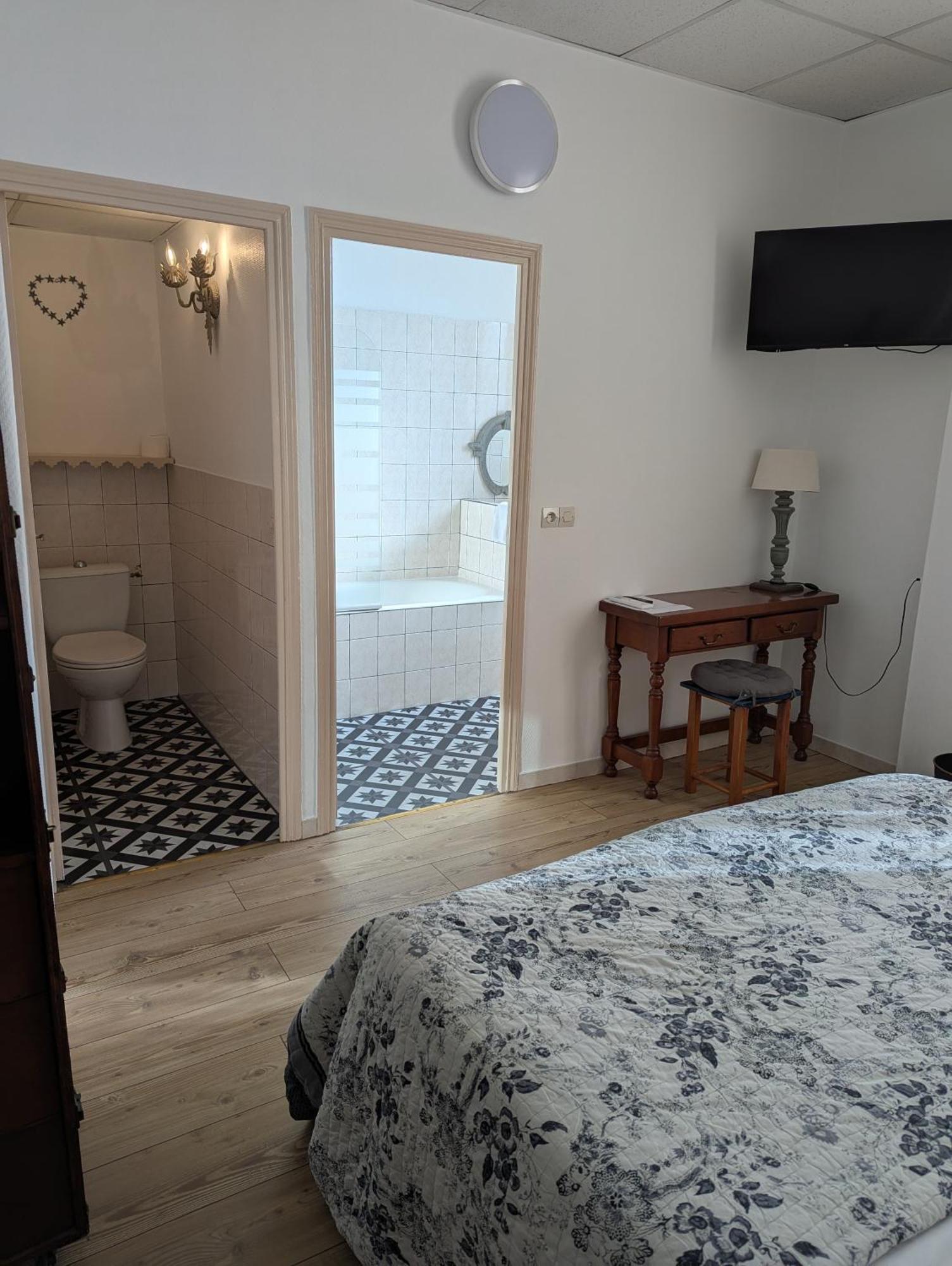 Hotel Du Parc Μοντελιμάρ Δωμάτιο φωτογραφία